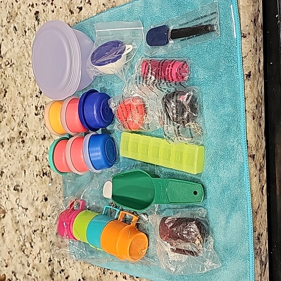 Tupperware Kitchen Tupperware Lot Of 9 Items Minis Poshmark